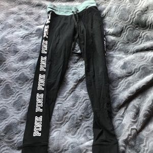 pant and sweatshirt set